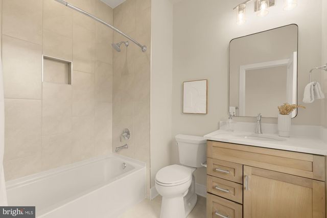 9313 LINDEN AVE, Bethesda, MD 20814
