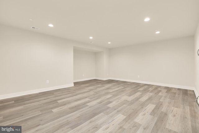 9313 LINDEN AVE, Bethesda, MD 20814