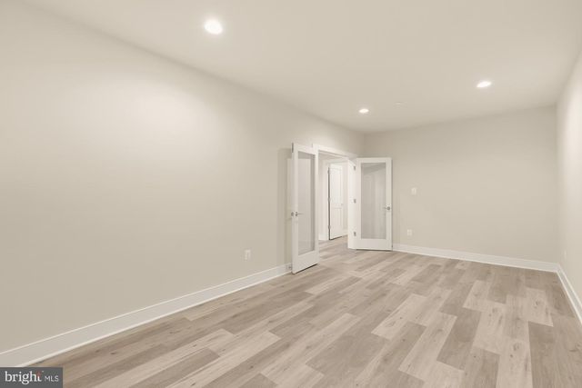 9313 LINDEN AVE, Bethesda, MD 20814