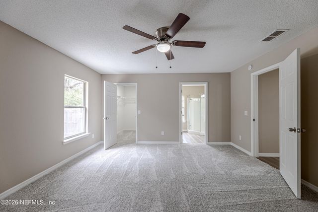 67104 ELNORA Lane, Yulee, FL 32097