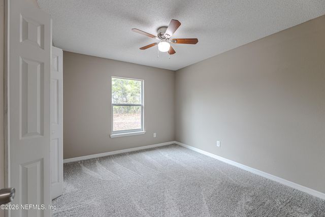 67104 ELNORA Lane, Yulee, FL 32097