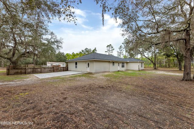 67104 ELNORA Lane, Yulee, FL 32097