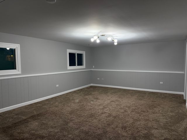 910 Fairlawn Avenue, Libertyville, IL 60048