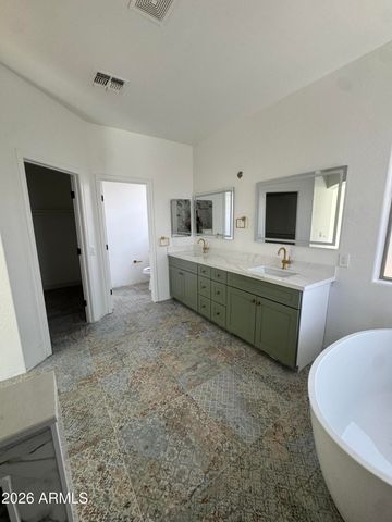 16647 W SAGUARO Lane, Surprise, AZ 85388