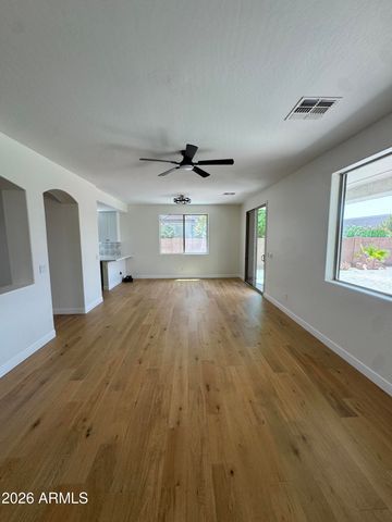 16647 W SAGUARO Lane, Surprise, AZ 85388