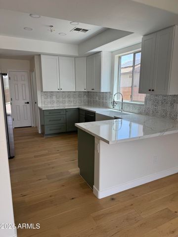 16647 W SAGUARO Lane, Surprise, AZ 85388