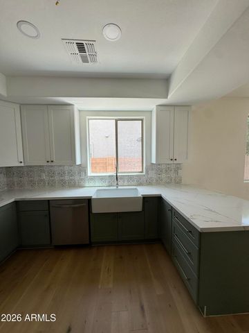 16647 W SAGUARO Lane, Surprise, AZ 85388