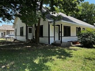 1410 Sycamore 1, Commerce, TX 75428