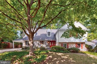 1988 LANCASHIRE DR, Potomac, MD 20854