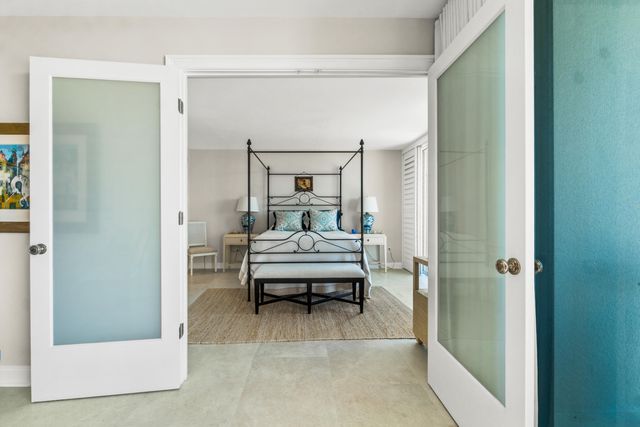2780 S Ocean Boulevard 406, Palm Beach, FL 33480