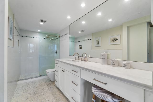 2780 S Ocean Boulevard 406, Palm Beach, FL 33480