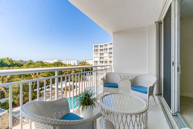 2780 S Ocean Boulevard 406, Palm Beach, FL 33480