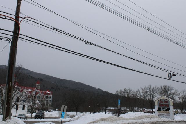 13 Maple Street, Lincoln, NH 03251