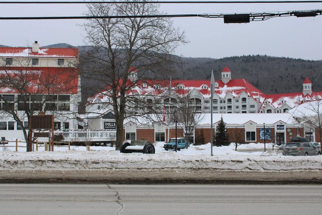 13 Maple Street, Lincoln, NH 03251