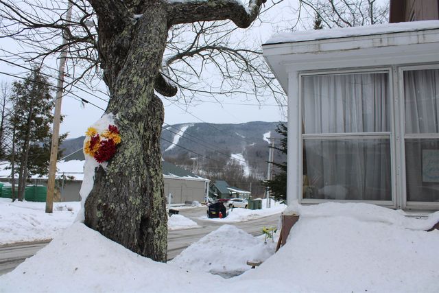 13 Maple Street, Lincoln, NH 03251