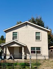 4620 34th St, Sacramento, CA 95820