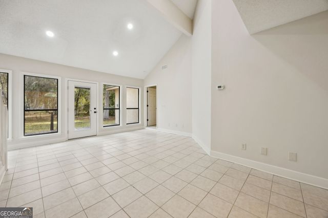 135 Deals Circle S, Woodbine, GA 31569