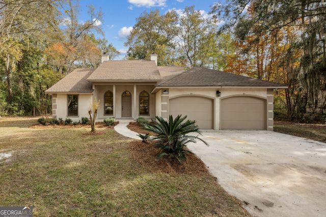 135 Deals Circle S, Woodbine, GA 31569