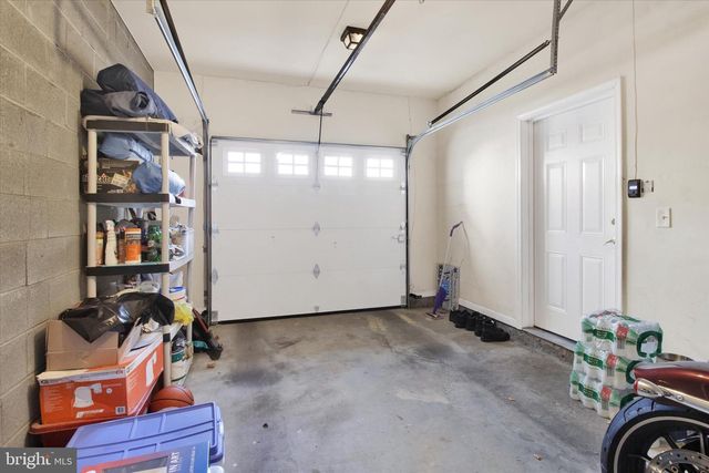 2008 W UNION ST, Chester, PA 19013