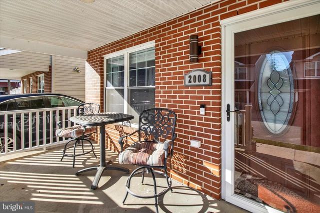 2008 W UNION ST, Chester, PA 19013