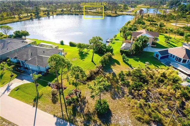 28 Harness RD, Placida, FL 33946