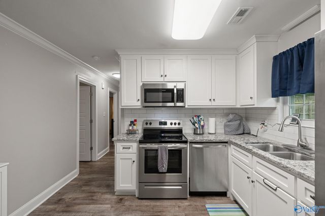 8316 Wall Triana Hwy, Harvest, AL 35749