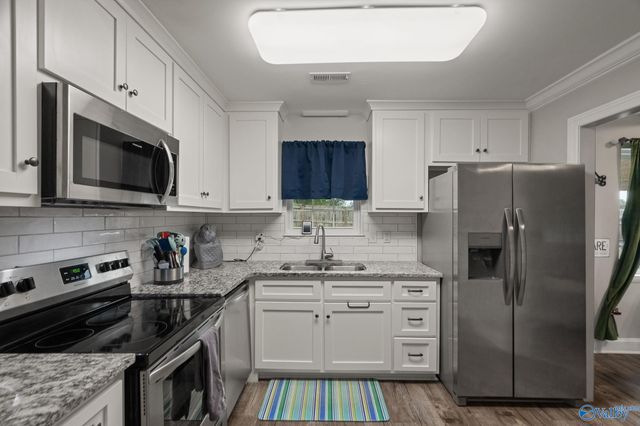 8316 Wall Triana Hwy, Harvest, AL 35749