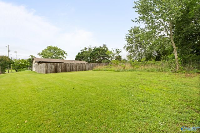 8316 Wall Triana Hwy, Harvest, AL 35749