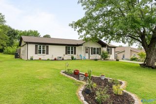 8316 Wall Triana Hwy, Harvest, AL 35749