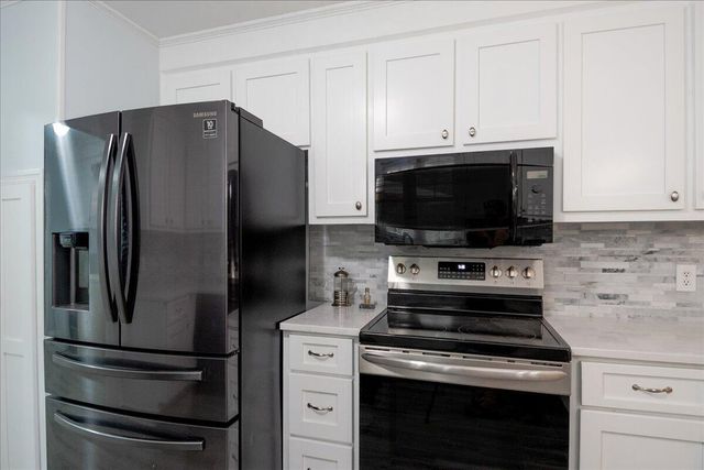 481 School Street, Ridgeville, SC 29472