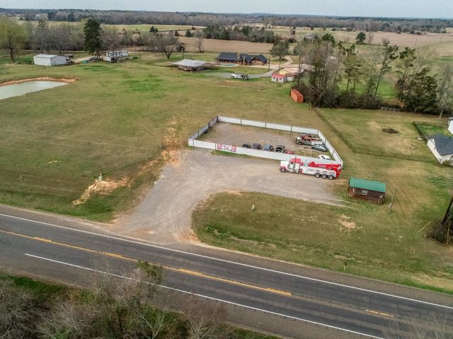 261 COUNTY ROAD 112, Carthage, TX 75633