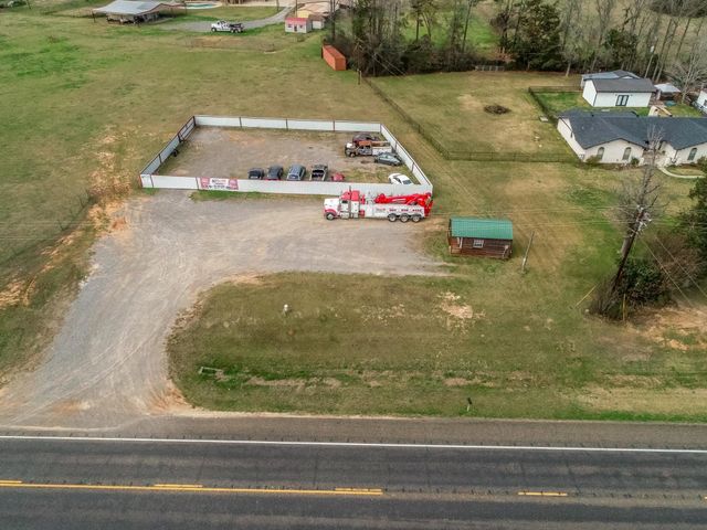 261 COUNTY ROAD 112, Carthage, TX 75633