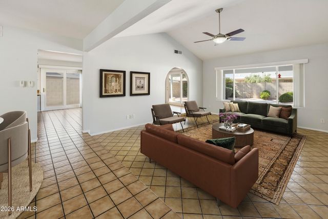 2232 S DON CARLOS --, Mesa, AZ 85202