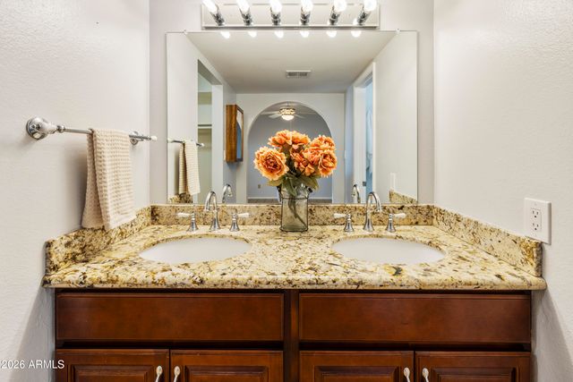 2232 S DON CARLOS --, Mesa, AZ 85202