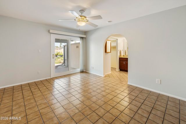 2232 S DON CARLOS --, Mesa, AZ 85202