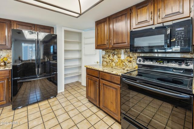 2232 S DON CARLOS --, Mesa, AZ 85202