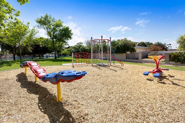 2232 S DON CARLOS --, Mesa, AZ 85202