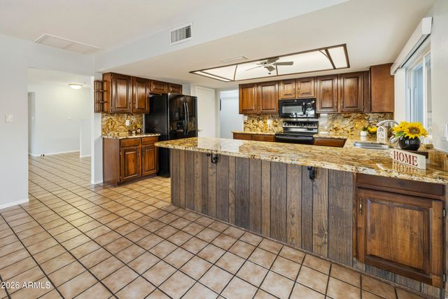 2232 S DON CARLOS --, Mesa, AZ 85202