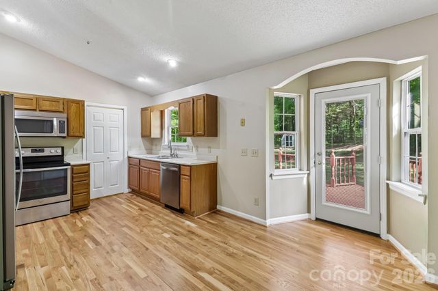 144 Mills Forest Lane, Mooresville, NC 28117