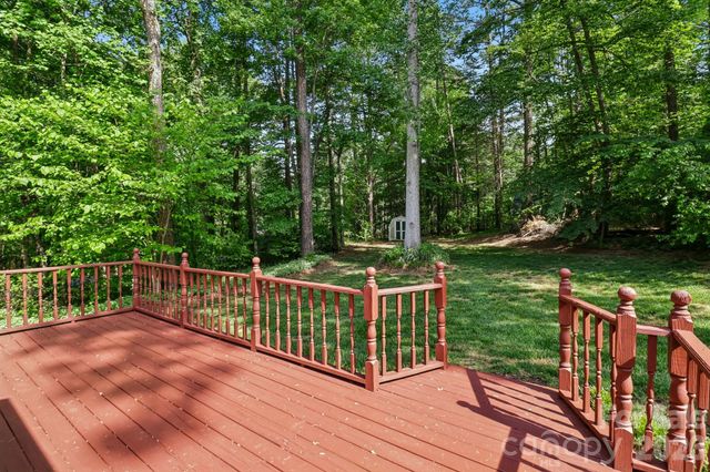144 Mills Forest Lane, Mooresville, NC 28117