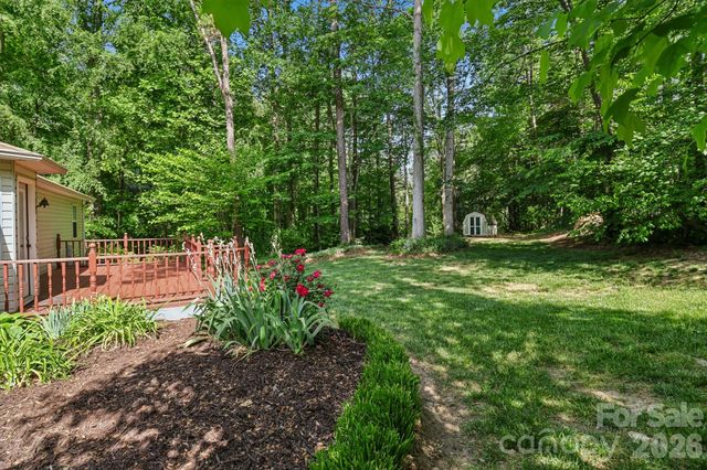 144 Mills Forest Lane, Mooresville, NC 28117