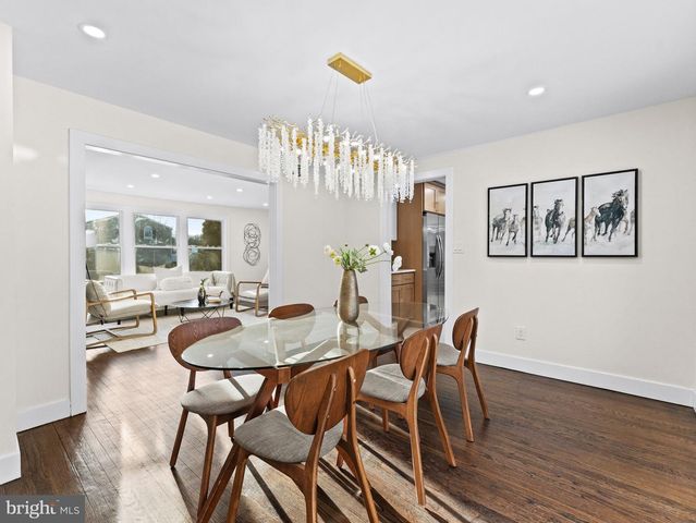 7 CHARTER OAK RD, Clementon, NJ 08021