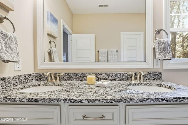 214 NE 35th Street, Oak Island, NC 28465