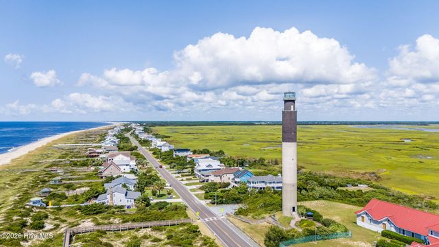 214 NE 35th Street, Oak Island, NC 28465