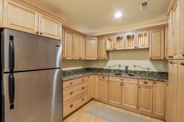 3622 Applewood DRIVE, Waukesha, WI 53189
