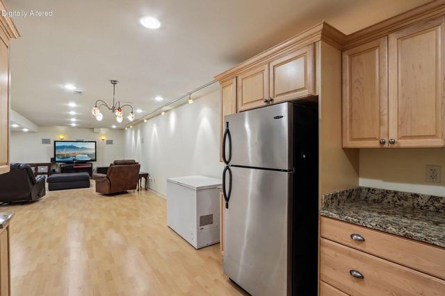 3622 Applewood DRIVE, Waukesha, WI 53189