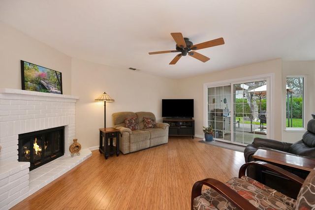 8108 Glen Creek Way, Citrus Heights, CA 95610