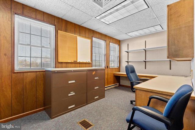 2605 W MARKET ST, York, PA 17404