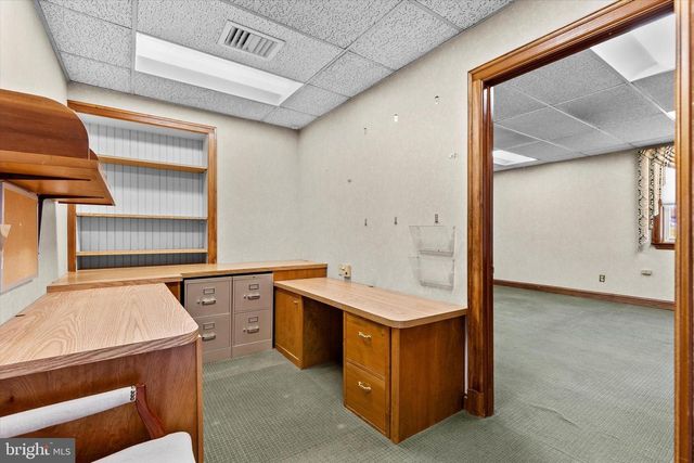 2605 W MARKET ST, York, PA 17404