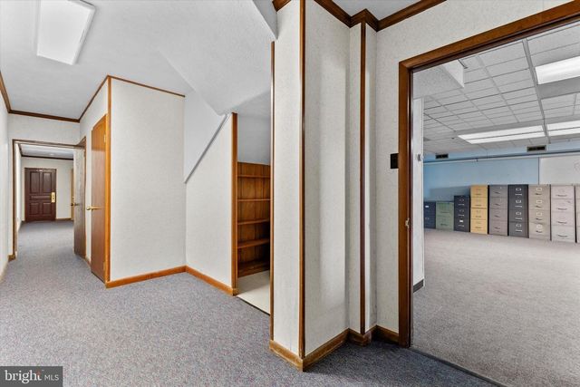 2605 W MARKET ST, York, PA 17404